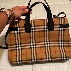 Price drop! Burberry Vintage Check Goat leather medium banner tote